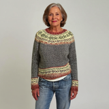 Donna - Grey Vintage Sweater with Yellow and Red Bands